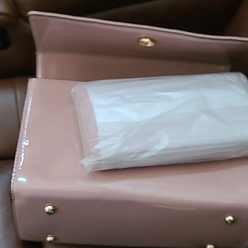 NWT Blush color purse with wallet! - Picture 7 of 8